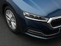 Skoda Octavia Combi 1.5 e-TSI 150 pk DSG Business Edition Plus | Trekhaak | Stoelverwarming | Navigatie | Parkeersensoren voor/achter |
