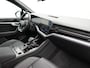 Volkswagen Touareg 3.0 TSi eHybrid 4MOTION Plug In Hybrid 381pk Dealer O.H PHEV | Trekhaak Af Fabriek | Lederen Sportstoelen Massage & Memory | Panodak | Adaptive Cruise | Stoelventilatie | Stoelen & Stuur Verwarmd | Blis | Keyless | Apple Carplay | Navigatie | DAB