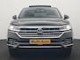 Volkswagen Touareg 3.0 TSi eHybrid 4MOTION Plug In Hybrid 381pk Dealer O.H PHEV | Trekhaak Af Fabriek | Lederen Sportstoelen Massage & Memory | Panodak | Adaptive Cruise | Stoelventilatie | Stoelen & Stuur Verwarmd | Blis | Keyless | Apple Carplay | Navigatie | DAB