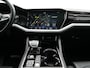 Volkswagen Touareg 3.0 TSi eHybrid 4MOTION Plug In Hybrid 381pk Dealer O.H PHEV | Trekhaak Af Fabriek | Lederen Sportstoelen Massage & Memory | Panodak | Adaptive Cruise | Stoelventilatie | Stoelen & Stuur Verwarmd | Blis | Keyless | Apple Carplay | Navigatie | DAB