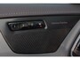 Volvo XC90 T8 Recharge AWD Ultra Bright - Panorama/schuifdak - IntelliSafe Assist & Surround - 360º Camera - Harman/Kardon audio - Adaptieve LED koplampen - Verwarmde voorstoelen, stuur & achterbank - Parkeersensoren voor & achter - Elektr. bedienb. voorstoelen met geheugen - Head up display - Draadloze tel. lader - Extra getint glas - 20' LMV