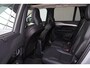 Volvo XC90 T8 Recharge AWD Ultra Bright - Panorama/schuifdak - IntelliSafe Assist & Surround - 360º Camera - Harman/Kardon audio - Adaptieve LED koplampen - Verwarmde voorstoelen, stuur & achterbank - Parkeersensoren voor & achter - Elektr. bedienb. voorstoelen met geheugen - Head up display - Draadloze tel. lader - Extra getint glas - 20' LMV