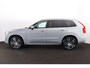 Volvo XC90 T8 Recharge AWD Ultra Bright - Panorama/schuifdak - IntelliSafe Assist & Surround - 360º Camera - Harman/Kardon audio - Adaptieve LED koplampen - Verwarmde voorstoelen, stuur & achterbank - Parkeersensoren voor & achter - Elektr. bedienb. voorstoelen met geheugen - Head up display - Draadloze tel. lader - Extra getint glas - 20' LMV
