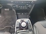 Kia e-Niro DynamicPlusLine 64 kWh | Trekhaak | Stoel en stuurverwarming | Schuifdak | Navigatie | Camera | Getinte ramen achter | Apple Carplay / Android Auto |