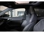 Audi A3 Sportback 45 TFSI e RS3 Look / 245 PK / RS Zetels / B & O / Leder / Lane Assist / Open Pano / Matrix / Virtual Cockpit