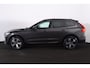 Volvo XC60 T6 Recharge AWD Plus Dark - LONG RANGE - Panorama/schuifdak - IntelliSafe Assist & Surround - 360º Camera - Harman/Kardon audio - Adaptieve LED koplampen - Verwarmde voorstoelen, stuur & achterbank - Elektr. bedienb. voorstoelen met geheugen - Parkeersensoren voor & achter - Draadloze tel. lader - Extra getint glas - 19' LMV