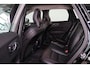 Volvo XC60 T5 Momentum - Intellisafe surround - Verwarmbare voorstoelen - Parkeersensoren voor en achter - camera achter - Cruise Control - Climate Control - Apple® CarPlay - Android Auto - Licht- & regensensor - 18' LMV - City Safety