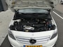 Mercedes-Benz B-klasse 180 Automaat 122PK Ambition Airco Cruise Control Navigatie LED PDC V+A 2 Sleutels + Boekjes aanwezig