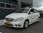 Mercedes-Benz B-klasse 180 Automaat 122PK Ambition Airco Cruise Control Navigatie LED PDC V+A 2 Sleutels + Boekjes aanwezig