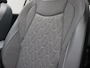 Volkswagen Tiguan 1.5 eHybrid Life Edition 204PK DSG Pano-Schuifdak, Trekhaak, Adaptieve Cruise Controle, Achteruitrijcamera, Side Assist, Navi via Apple Carplay/Android Auto, Keyless, Stoel-Stuurverwarming, Elektr. Achterklep, 19" LM Velgen