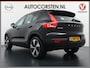 Volvo XC40 Recharge P8 408pk 660Nm AWD R-Design Warmtepomp SOH 90% Leder/Alcantara Camera Adap.Cruise Apple Carplay Android Auto Stoelverwarming DAB Bluetooth Led Elek.Achterklep Google-Maps Keyless 1e Eigenaar Origineel Nederlandse Auto €55.260 nieuw 1500kg-Trekvermogen 660Nm 4,9sec 0-100