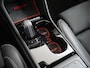 Volvo XC40 Recharge P8 408pk 660Nm AWD R-Design Warmtepomp SOH 90% Leder/Alcantara Camera Adap.Cruise Apple Carplay Android Auto Stoelverwarming DAB Bluetooth Led Elek.Achterklep Google-Maps Keyless 1e Eigenaar Origineel Nederlandse Auto €55.260 nieuw 1500kg-Trekvermogen 660Nm 4,9sec 0-100