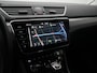 Skoda Superb Combi 1.4 TSI iV 218 pk DSG Business Edition | Matrix LED | Navigatie Columbus | Geheugenstoel | Matrix LED | Leder/alcantara