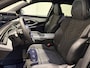Peugeot e-5008 GT Avantage 73 kWh | Stoelmassage voor & verwarming voor + achter | Sfeerverlichting | Apple Carplay & Android Auto |