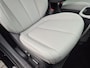 Hyundai Ioniq 5 Connect+ AWD 77.4 kWh Automaat / Origineel NL auto / HUD / Stuur-, en Stoelverwarming / Allseason beanden / Trekgewicht 1600 Kg / Elektrische achterklep / Bose Audio Systeem / Apple Carplay Android Auto / Navigatie / Achteruitrijcamera /