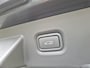 Hyundai Ioniq 5 Connect+ AWD 77.4 kWh Automaat / Origineel NL auto / HUD / Stuur-, en Stoelverwarming / Allseason beanden / Trekgewicht 1600 Kg / Elektrische achterklep / Bose Audio Systeem / Apple Carplay Android Auto / Navigatie / Achteruitrijcamera /