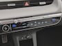 Hyundai Ioniq 5 Connect+ AWD 77.4 kWh Automaat / Origineel NL auto / HUD / Stuur-, en Stoelverwarming / Allseason beanden / Trekgewicht 1600 Kg / Elektrische achterklep / Bose Audio Systeem / Apple Carplay Android Auto / Navigatie / Achteruitrijcamera /
