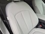 Hyundai Ioniq 5 Connect+ AWD 77.4 kWh Automaat / Origineel NL auto / HUD / Stuur-, en Stoelverwarming / Allseason beanden / Trekgewicht 1600 Kg / Elektrische achterklep / Bose Audio Systeem / Apple Carplay Android Auto / Navigatie / Achteruitrijcamera /