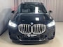 BMW 2-Serie Active Tourer 225e xDrive M Sport 19"/Leder/Panoramadak/Stoel + stuurverwarming/Harman Kardon/360 camera/Head-up/Dodehoek/Keyless