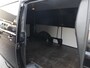 Volkswagen Transporter 2.0 TDI L2 Highline Automaat | Navi | Trekhaak | Multi. func. stuurwiel |