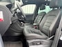 Volkswagen Tiguan 1.5 TSI R-Line Business+ | Electrische stoelen met geheugen | Elektrisch bedienbare achterklep met sensorsturing | Elektrisch glazen panorama-dak