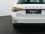 Skoda Superb Combi 1.4 TSI 218 pk DSG iV Business Edition | Matrix LED koplampen | Stoel-/achterbankverwarming | Geheugenstoelen | Standkachel | 18 inch