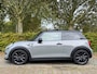MINI Cooper 60 Years Edition 136PK Automaat | Adaptief onderstel | Black Optic | Panoramadak | Leder