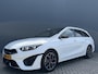 Kia Ceed Sw 1.5 T-GDi 140pk GT-Line | Glazen schuif-/kanteldak | Gt line Interieur | Stoel & Stuurverwarming