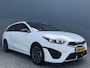 Kia Ceed Sw 1.5 T-GDi 140pk GT-Line | Glazen schuif-/kanteldak | Gt line Interieur | Stoel & Stuurverwarming