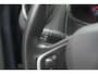 Renault Clio 1.2 Limited | Trekhaak | Navigatie | Parkeersensoren | Climate Control