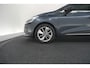 Renault Clio 1.2 Limited | Trekhaak | Navigatie | Parkeersensoren | Climate Control