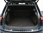 Volkswagen Tiguan 1.4 TSI eHybrid R-Line Business+ | Panoramadak | IQ Light | Trekhaak | Lederen bekleding ‘Vienna’ | Rondomzicht camera | Park Assist | Side Assist | 19 inch