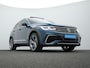 Volkswagen Tiguan 1.4 TSI eHybrid R-Line Business+ | Panoramadak | IQ Light | Trekhaak | Lederen bekleding ‘Vienna’ | Rondomzicht camera | Park Assist | Side Assist | 19 inch