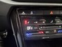 Volkswagen T-Roc 1.5 TSI R-Line / AUTOMAAT/ FABRIEKSGARANTIE T/M 2-2027/ TREKHAAK AFNEEMBAAR/ FABRIEKSGARANTIE/ ALCANTARA/ ADAPT. CRUISE/ APP-CONNECT/ NAVI/ MATRIX/ RIJ-MODI/ PARK. SENSOREN + CAMERA/ STOEL VERWARM.