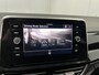 Volkswagen T-Roc 1.5 TSI R-Line / AUTOMAAT/ FABRIEKSGARANTIE T/M 2-2027/ TREKHAAK AFNEEMBAAR/ ADAPT. CRUISE/ MATRIX/ NAVI/ APP-CONNECT/ RIJ-MODI/ STOEL VERWARM./ PARK. SENSOREN + CAMERA