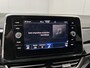 Volkswagen T-Roc 1.5 TSI R-Line / AUTOMAAT/ FABRIEKSGARANTIE T/M 2-2027/ TREKHAAK AFNEEMBAAR/ ADAPT. CRUISE/ MATRIX/ NAVI/ APP-CONNECT/ RIJ-MODI/ STOEL VERWARM./ PARK. SENSOREN + CAMERA