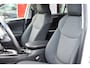 Toyota RAV4 2.5 Active Limited Automaat 218pk | PDC vóór- & achter | Draadloos opladen | Achteruitrijcamera | Bluetooth |