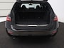 BMW 3-Serie Touring 330e Business Edition Plus | Leder Bekleding | Carplay | Cruise Control | Navigatie | Laser LED koplampen | Stoelverwarming | LMV 18 |