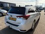 Toyota Auris Touring Sports 1.8 Hybrid Black Edition