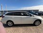 Toyota Auris Touring Sports 1.8 Hybrid Black Edition