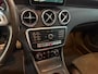 Mercedes-Benz A-klasse 180 Business Solution AMG / AUTOMAAT / NETTE AUTO / NAP