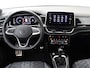 Volkswagen T-Roc 1.5 TSI 150 PK DSG R-Line | WORDT VERWACHT | Keyless | IQ. Light | Camera | Stoelverwarming | 18" LMV |