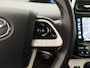 Toyota Prius 1.8 Plug-in Business Plus | Navi | Achteruitrijcamera + sensoren | Climate control | Head up display | Stoelverwarming | JBL Audio |
