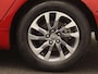 Toyota Prius 1.8 Plug-in Business Plus | Navi | Achteruitrijcamera + sensoren | Climate control | Head up display | Stoelverwarming | JBL Audio |