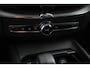 Volvo XC60 2.0 T6 Plug-in hybrid AWD Plus Dark Automaat | Leder | Navigatie | Google | Harman Kardon | Panorama dak | Lichtmetalen Velgen 19" | Dab | Stoelverwarming | Camera | Led