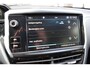 Peugeot 208 1.2 PureTech Signature / Carplay / Navi / Trekhaak / Airco / 17" LM / PDC