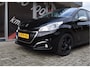 Peugeot 208 1.2 PureTech Signature / Carplay / Navi / Trekhaak / Airco / 17" LM / PDC