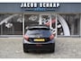 Peugeot 208 1.2 PureTech Signature / Carplay / Navi / Trekhaak / Airco / 17" LM / PDC
