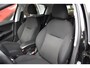 Peugeot 208 1.2 PureTech Signature / Carplay / Navi / Trekhaak / Airco / 17" LM / PDC