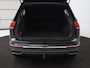 Volkswagen Tiguan 1.4 TSI eHybrid R-Line Business | Panoramadak | Trekhaak | Stoelverwarming | head-up display | Carplay | Cruise Control Adaptief | LMV 17 |